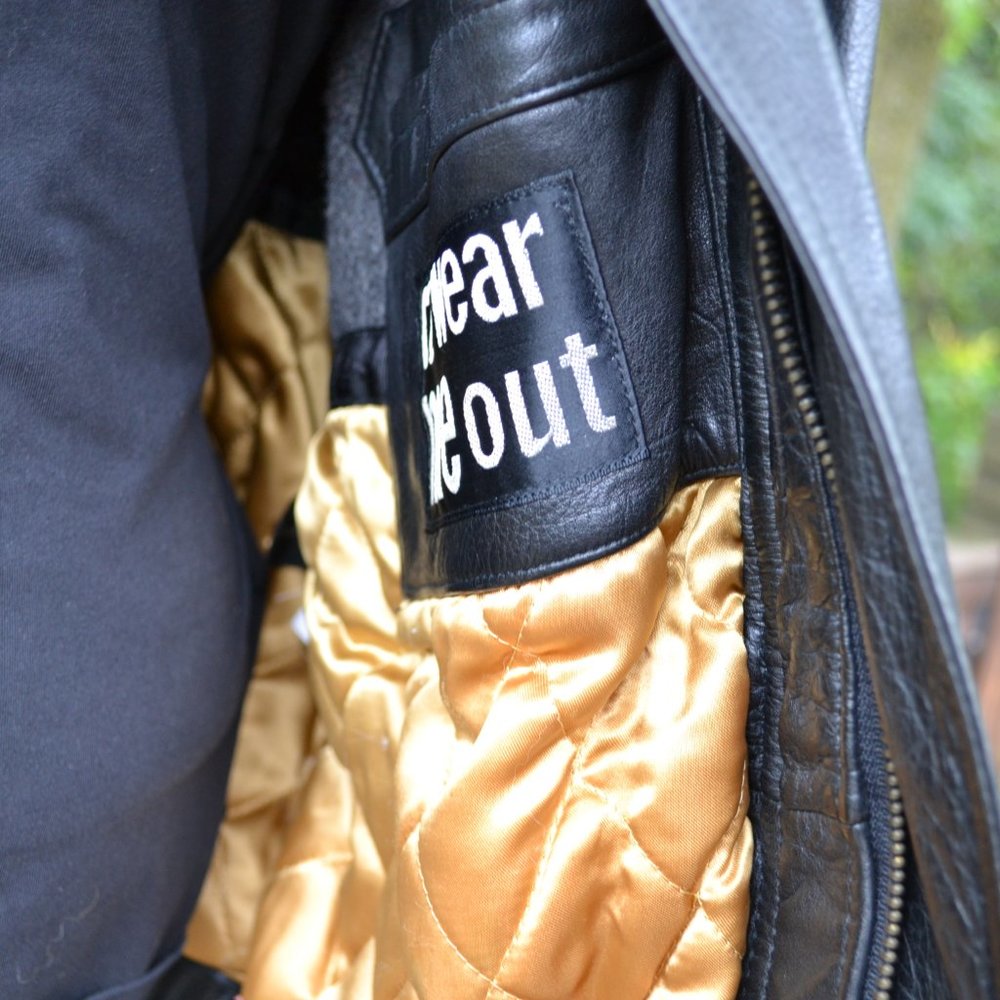 Vintage Men's Black Leather Bomber Stadium Jacket - Picture 8 of 10